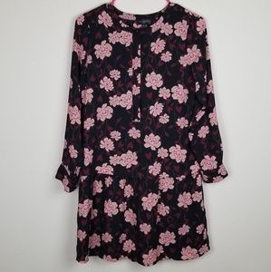 Sold Limited Petite XS floral long sleeve dress